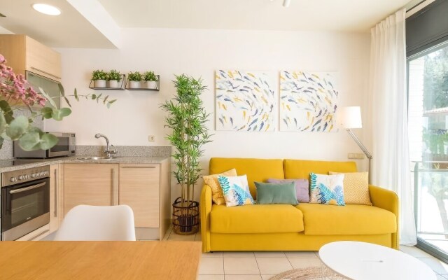 Beach Apartment in the heart of Tamariu