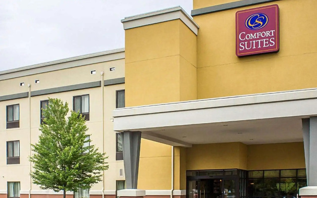 Holiday Inn Cheshire - Southington by IHG