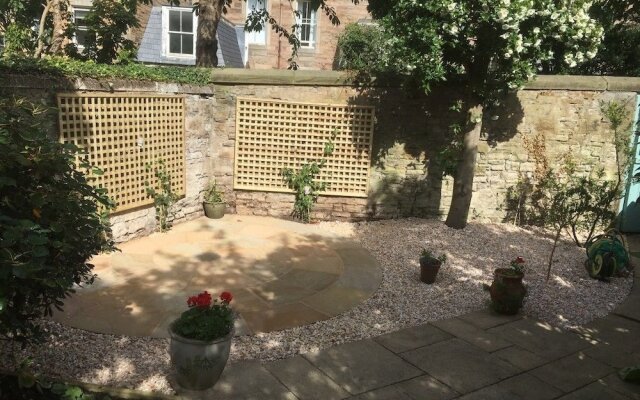 Victorian Townhouse at Stockbridge