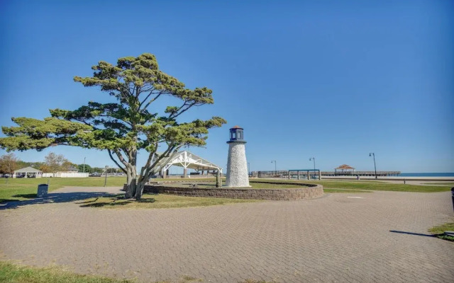 Hampton Sanctuary w/ Fire Pit & Fenced Yard!