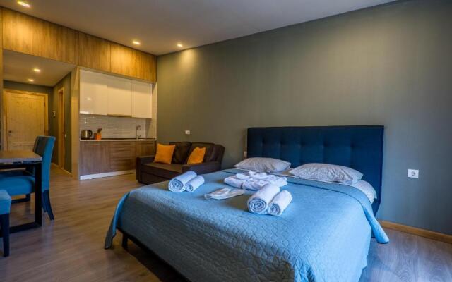 Valley hotel room 504