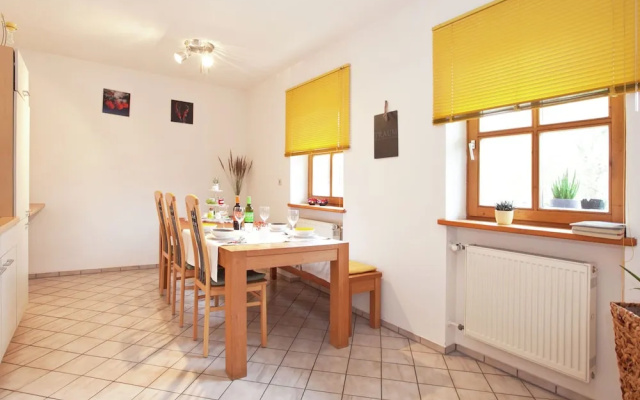 Inviting Apartment With Terrace, Garden, Barbecue, Deckchair