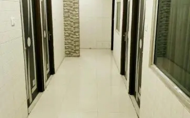 Hotel Rest Inn
