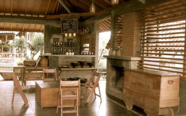 Kampung Lumbung Boutique Hotel
