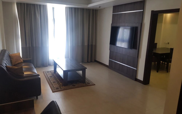 Golden Tulip Agulu Lake Hotel & Resort