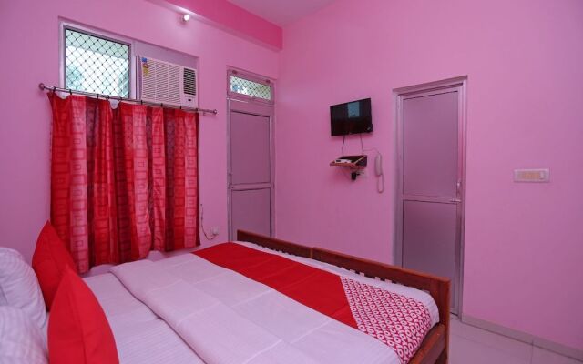 OYO 18324 Sahani Guest House