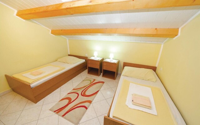 Amazing Home in Crikvenica With Wifi and 2 Bedrooms