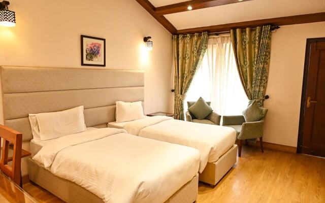 Foxoso Misty Oaks Resort