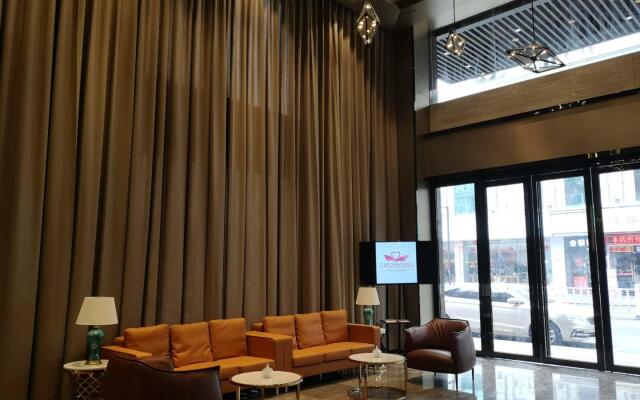 Swan of Love Dongguan Hotel