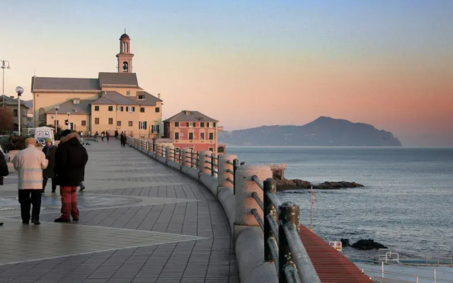 Piazza Colombo House Historic Center
