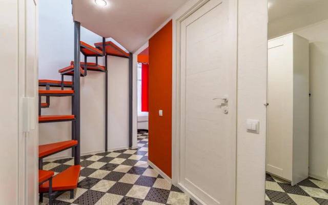 Этажидейли на улице Тверитина