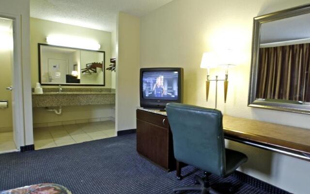Motel 6 Washington, DC - Convention Center
