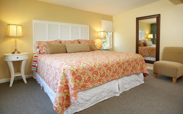 Breezeway Boutique Hotel