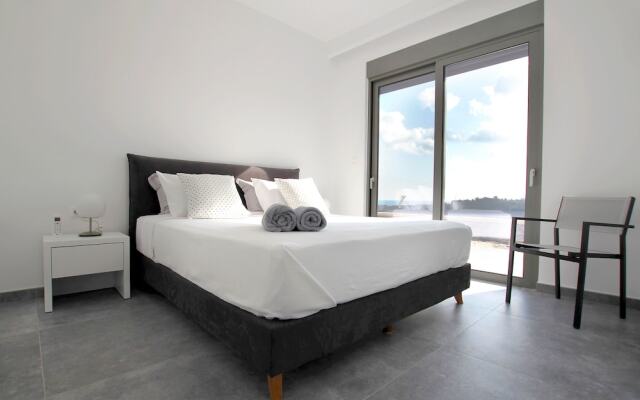 Alana Suites