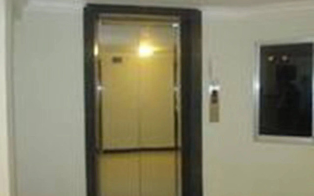 Safari Hotel