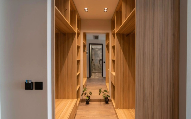 Heaven Hotel