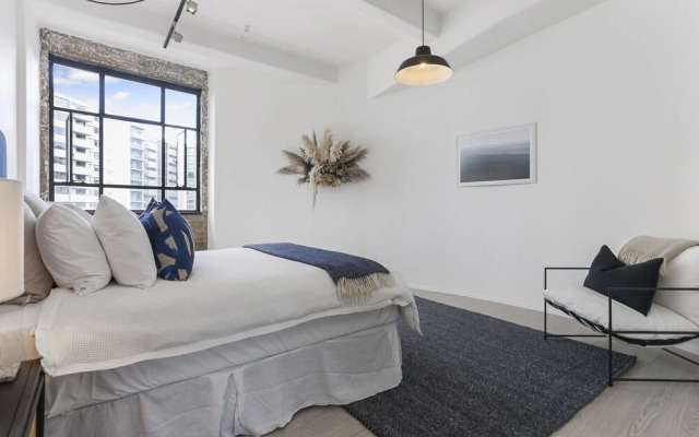 Luxurious bohemian apt in Britomart