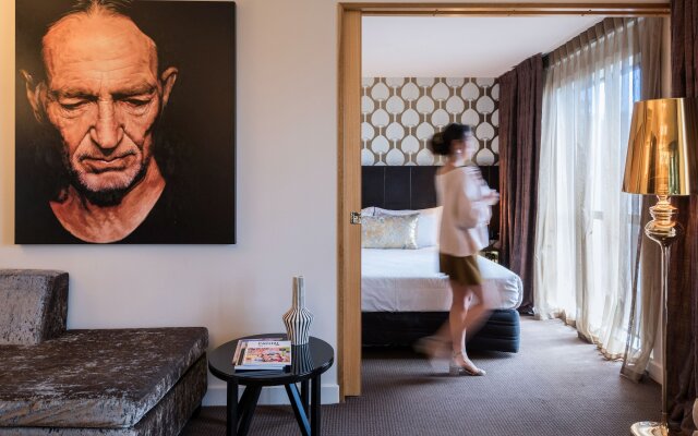 Museum Apartment Hotel, Independent Collection by EVT
