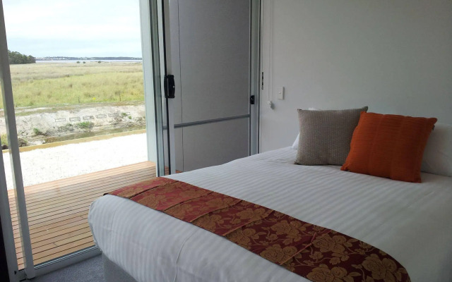 Pelican Point Tasmania