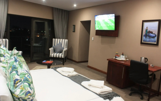 Over The Moon Guesthouse