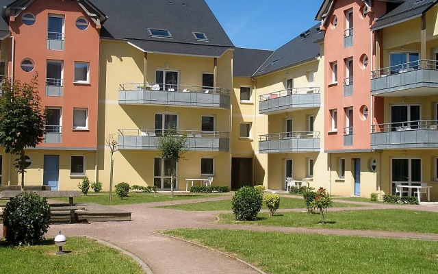 Adonis Grandcamp - Les Isles de Sola