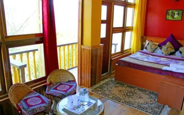 The Red Mud Chalet