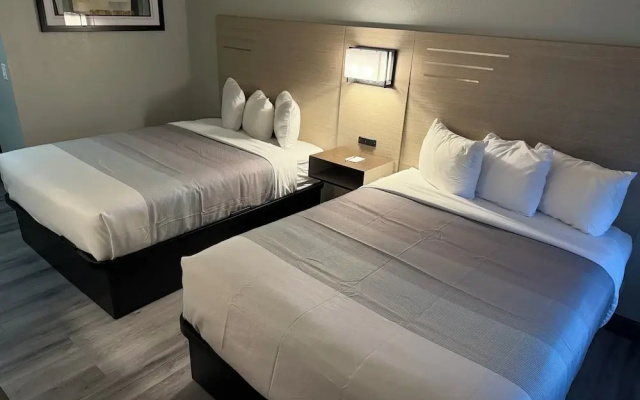 Cambridge Hotel - Kansas City