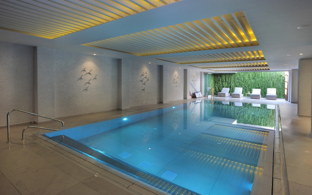 Nelia Beach Hotel & Spa