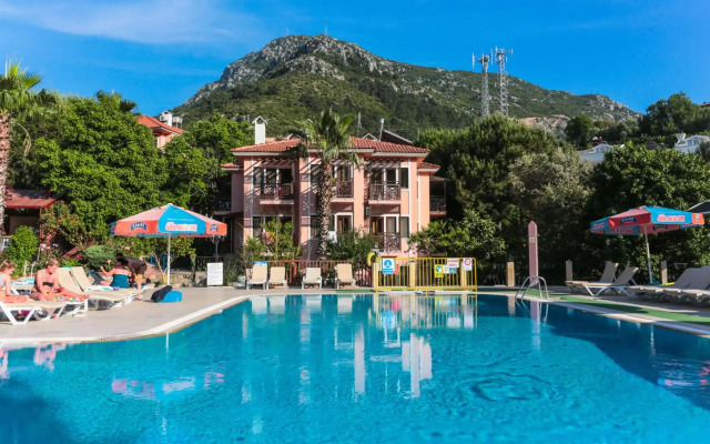 Pink Palace Hotel