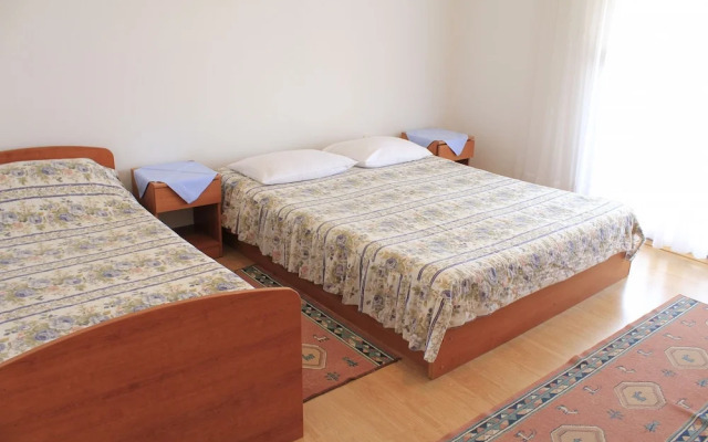 Jagoda - Comfy and Cozy - A2 Desni