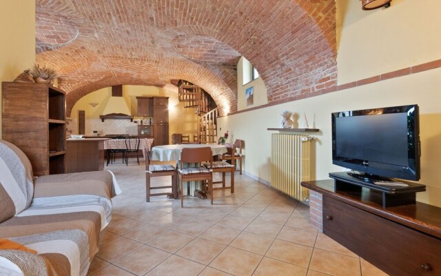 Elegant Apartment in Frazione Sessant With Heating