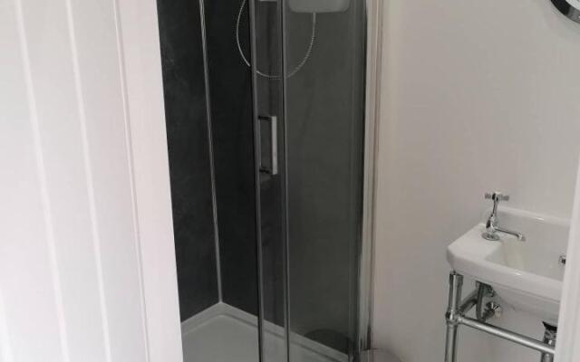 Medlyn moor retreats