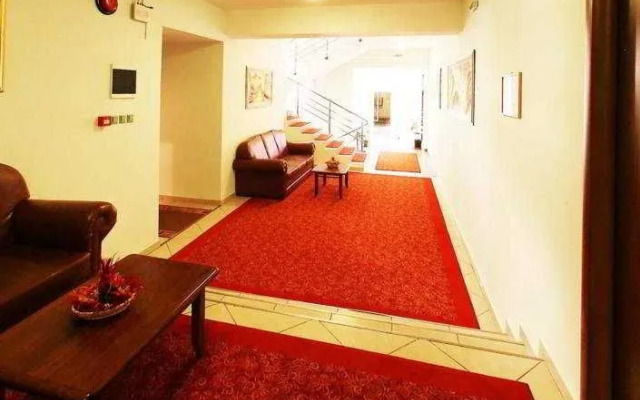 Premier Hotel