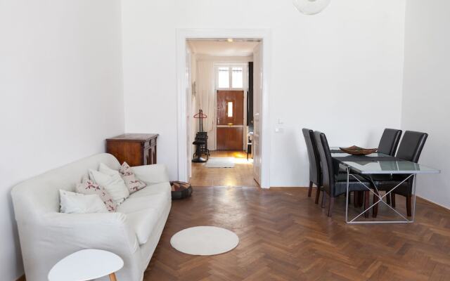 Remarkable Ernesto with view