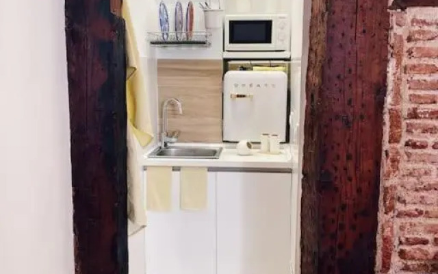 Opera Suite Carmen Studio near Royal Palace