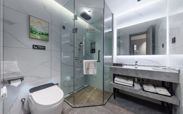 Ya Chen Hotel