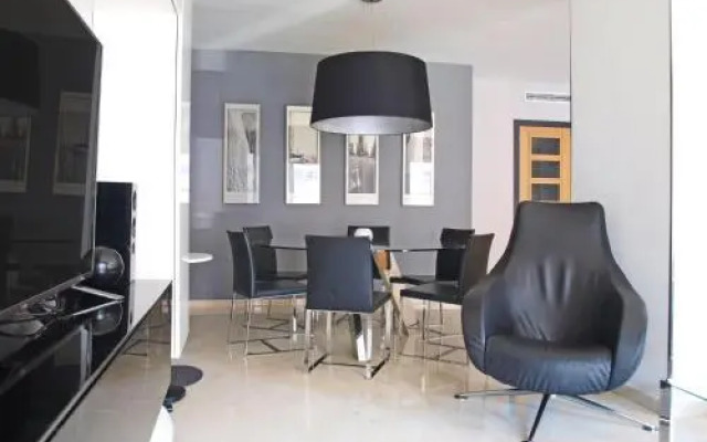 ApartUP Francia City of Arts
