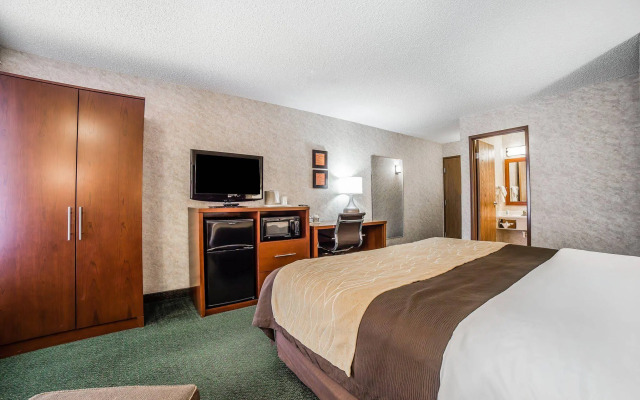 Yellowstone River Inn & Suites