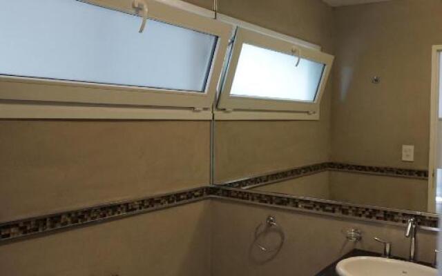 Aqualina Luxury Suites