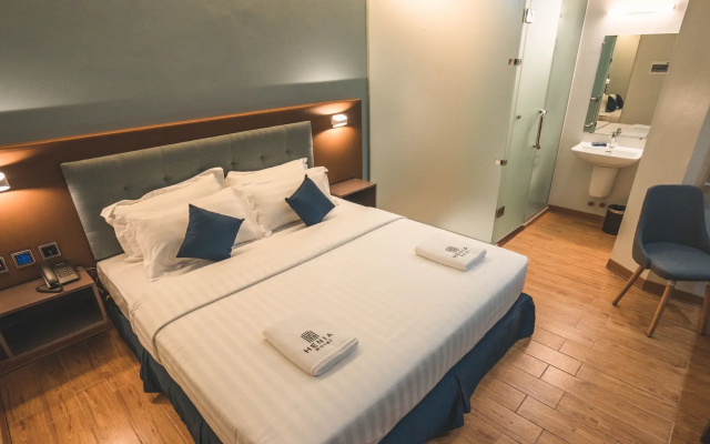 Henia Hotel