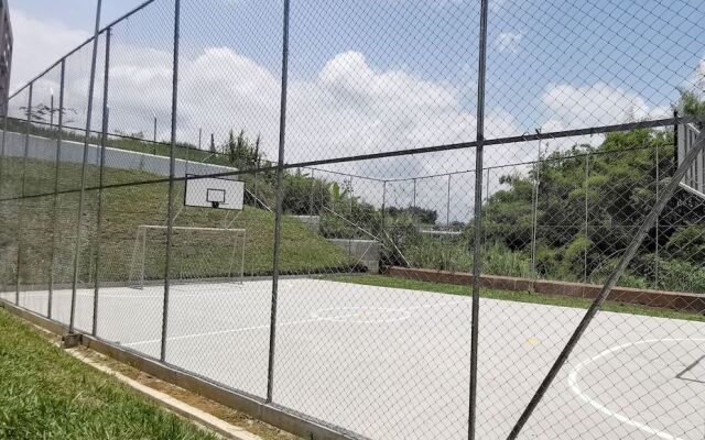 Apto de 3 Habs Cerca Expofuturo Ukumari