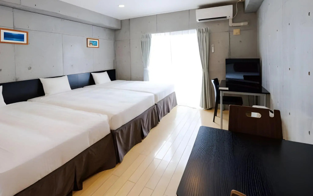 Naha-West Inn