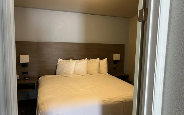 Garden Inn & Suite