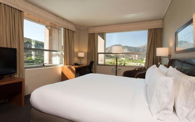 Holiday Inn Express Santiago Las Condes by IHG