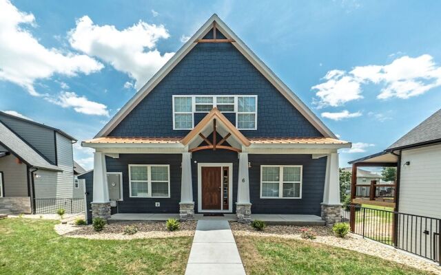 Reunion Lodges at Thousand Hills