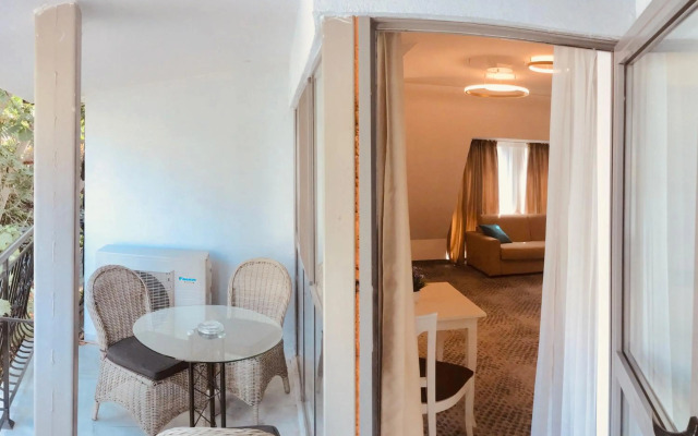 Atlas House Luxury Suites