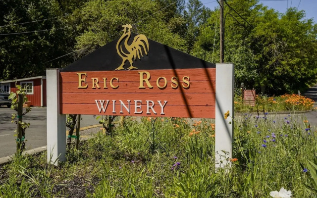 The Jack London Lodge