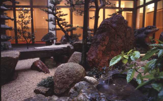 Yamani Ryokan
