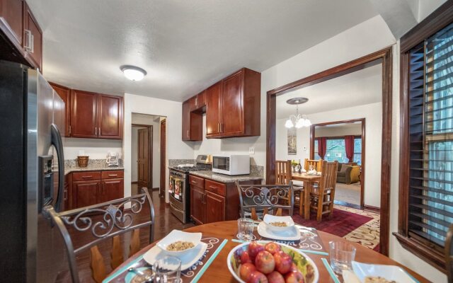 Trail Blazer Family Cabin #461