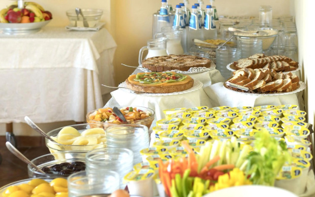 Colonna Hotel Du Golf